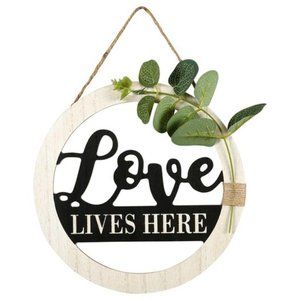 NWT Modern Farmhouse "Love Lives Here" Faux Eucalyptus Leaves Wreath